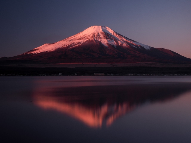 子宝に恵まれるジンクス 陣痛富士山 赤富士の絵